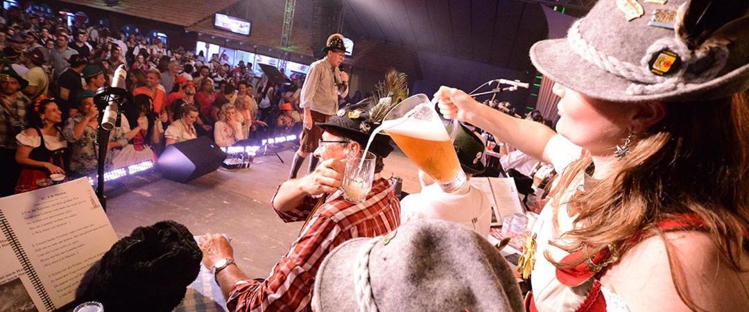 Quartos Proximos A Oktoberfest, Em Blumenau Exterior foto